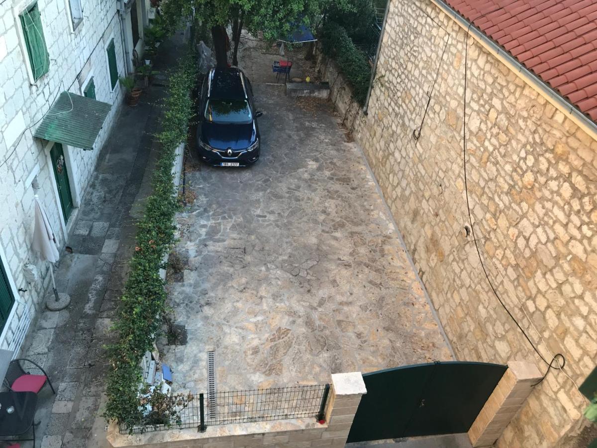 Studio In The Top Center Apartment Split Ngoại thất bức ảnh